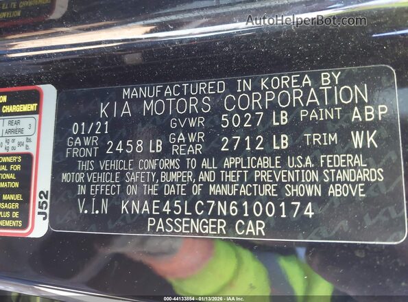 KNAE45LC7N6100174 2022 KIA STINGER Black Vista del compartimento del motor