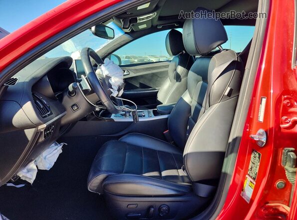 KNAE55LC1L6072527 2020 KIA STINGER Red Widok wnętrza z przodu