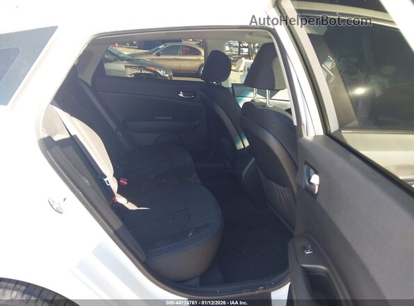 KNAGT4LE6J5024342 2018 KIA OPTIMA HYBRID White Widok naklejki z numerem VIN