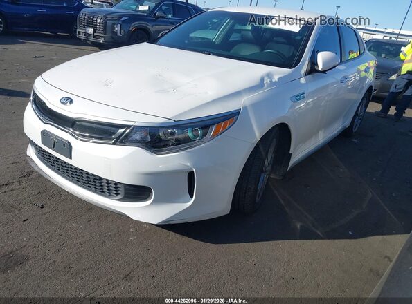 KNAGU4LE0H5018124 2017 KIA OPTIMA HYBRID White წინა მარცხენა ხედი სამი მეოთხედიდან