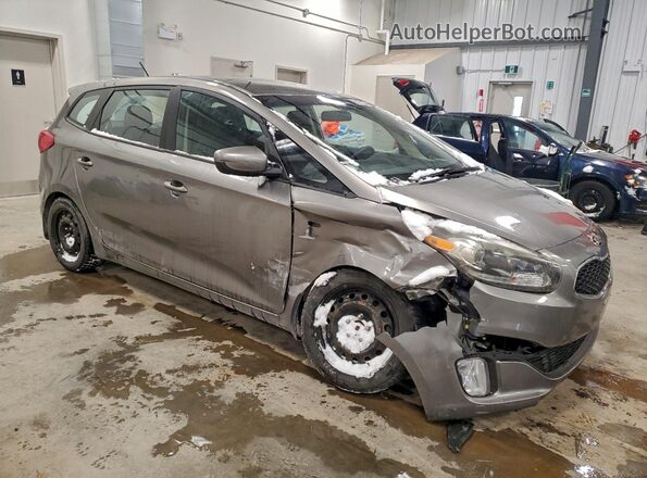 KNAHT8A35G7126354 2016 KIA RONDO Tan 