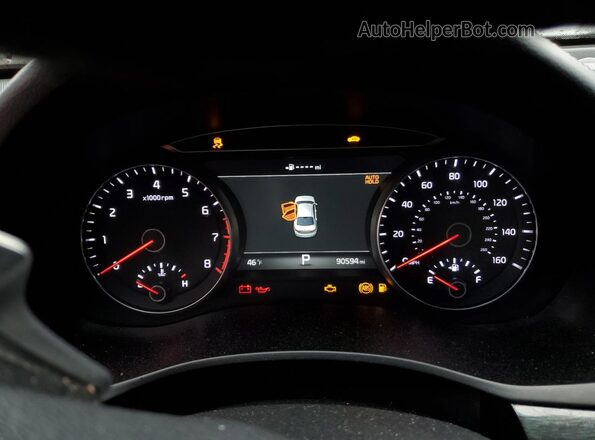 KNALC4J10K5166735 2019 KIA CADENZA Белый Вид щитка приборов