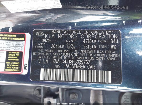 KNALC4J13H5039762 2017 KIA CADENZA Dark Blue Widok komory silnika