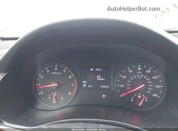 KNALC4J13H5039762 2017 KIA CADENZA Dark Blue Widok tylnych siedzeń