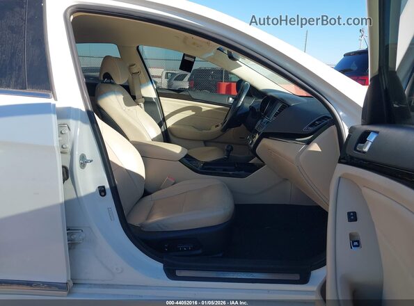 KNALN4D7XG5221483 2016 KIA CADENZA White Սալոնի դիմացի տեսք