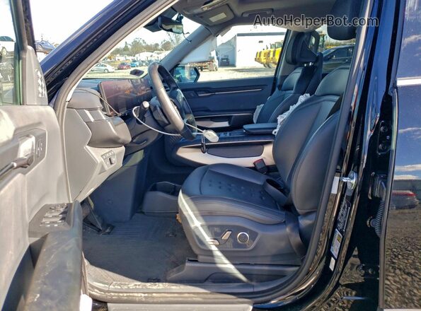 KNDAFFS53R6023281 2024 KIA EV9 Black Front interior view