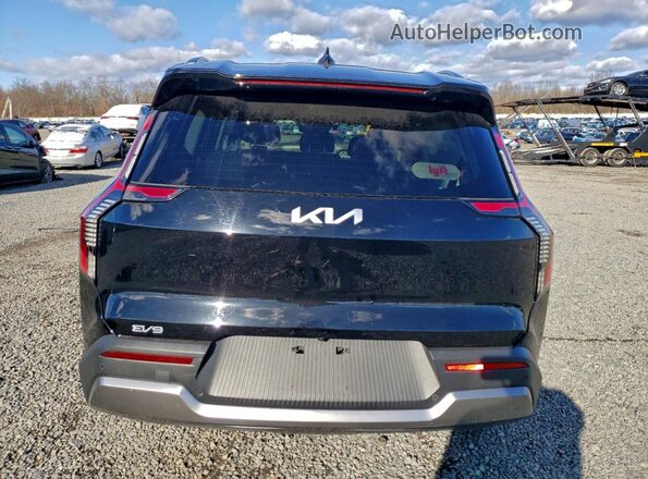 KNDAFFS53R6023281 2024 KIA EV9 Black Rear view