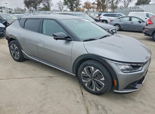 KNDC34LA5R5169396 2024 KIA EV6 Серый Передняя правая четверть
