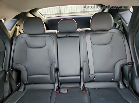 KNDC3DLC2N5030046 2022 KIA EV6 Beige Vista de los asientos traseros