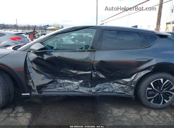 KNDC3DLC5R5190167 2024 KIA EV6 Gray Vista frontal