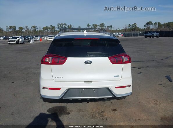 KNDCB3LC1J5204633 2018 KIA NIRO White 