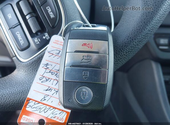 KNDCB3LC1J5204633 2018 KIA NIRO White Vista del salpicadero