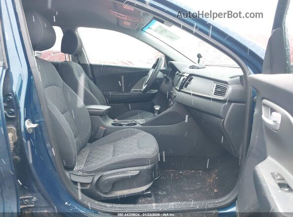 KNDCB3LC2J5210568 2018 KIA NIRO Blue 