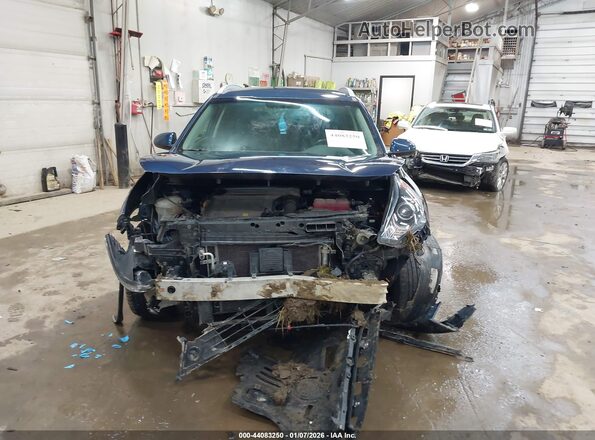 KNDCB3LC2N5512223 2022 KIA NIRO Blue Rear interior view