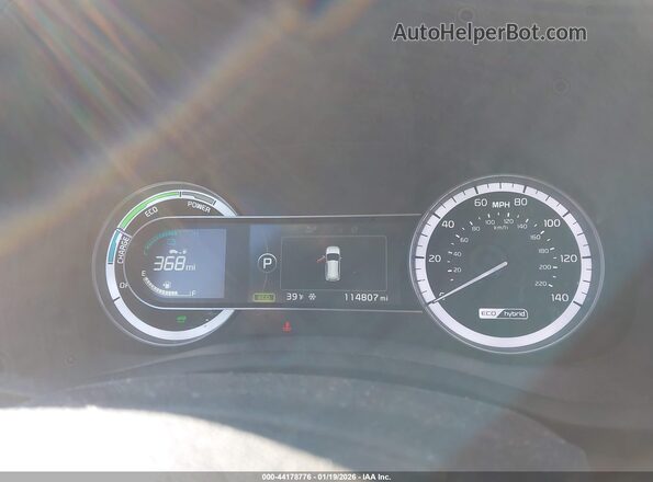 KNDCB3LC5H5065066 2017 KIA NIRO White Հետևի նստատեղերի տեսք