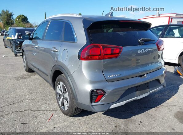 KNDCB3LC5N5511017 2022 KIA NIRO Gray Trasero izquierdo