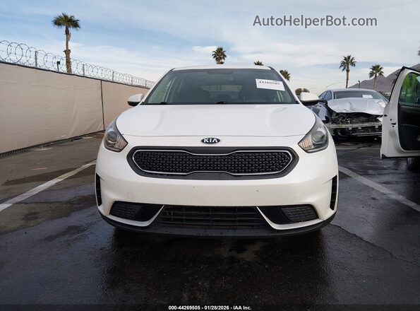 KNDCB3LC6H5078781 2017 KIA NIRO White 