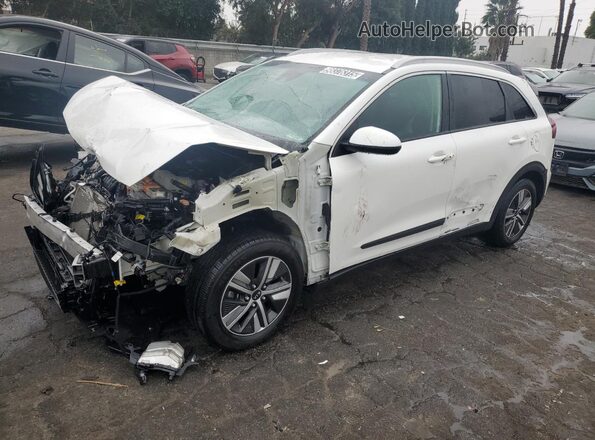 KNDCB3LC6L5380399 2020 KIA NIRO White 