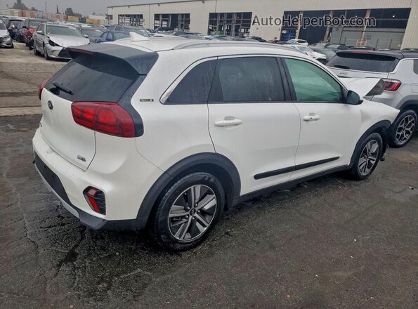 KNDCB3LC6L5380399 2020 KIA NIRO White Rear right