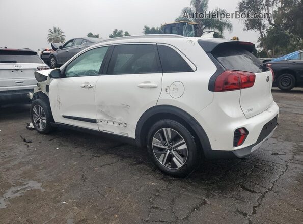 KNDCB3LC6L5380399 2020 KIA NIRO White 