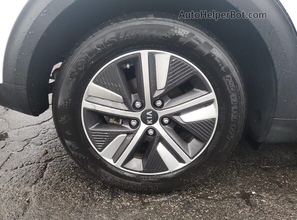 KNDCB3LC6L5380399 2020 KIA NIRO White 