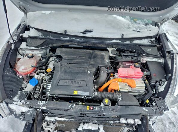 KNDCB3LC7M5480724 2021 KIA NIRO Silver Widok komory silnika