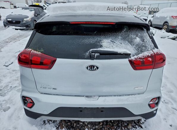 KNDCB3LC7M5480724 2021 KIA NIRO Silver Widok z tyłu
