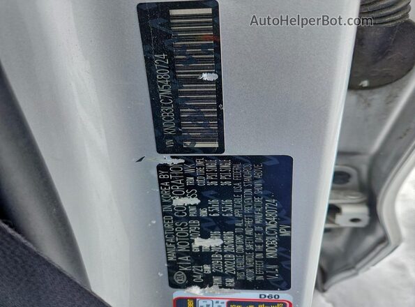 KNDCB3LC7M5480724 2021 KIA NIRO Silver Widok wnętrza 360 stopni