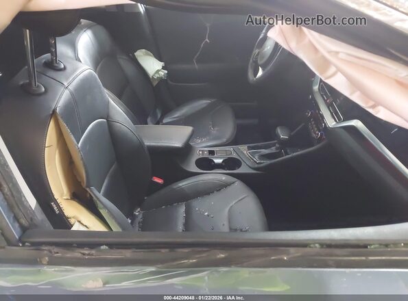 KNDCC3LC0N5532435 2022 KIA NIRO Blue Vista interior delantera