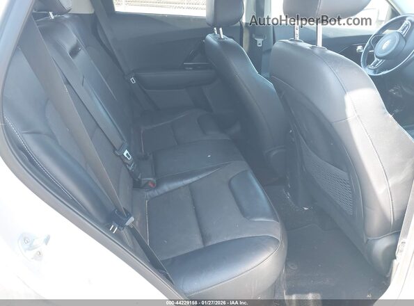 KNDCC3LC4H5043217 2017 KIA NIRO Silver VIN կոդի պիտակի տեսք