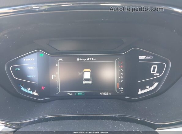 KNDCC3LD8N5516962 2022 KIA NIRO PLUG-IN HYBRID Белый Вид задних сидений