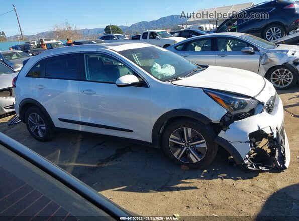 KNDCC3LD8N5516962 2022 KIA NIRO PLUG-IN HYBRID Белый Вид задней части салона