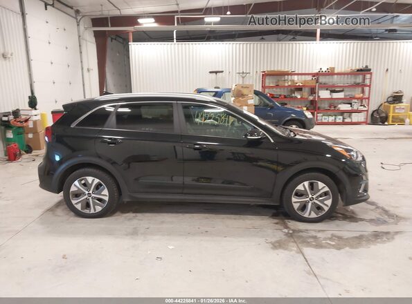 KNDCC3LG0N5118025 2022 KIA NIRO EV Black Vista interior trasera