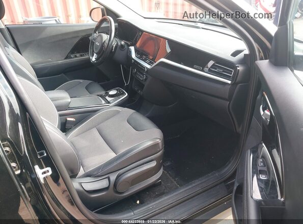 KNDCC3LG6N5148405 2022 KIA NIRO EV Black Вид салону спереду