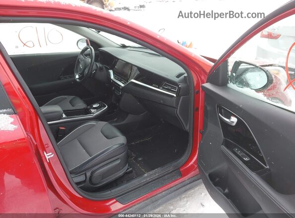 KNDCC3LG9N5142582 2022 KIA NIRO EV Red Widok wnętrza z przodu