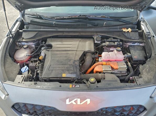 KNDCD3LD9N5516756 2022 KIA NIRO Gray ძრავის განყოფილების ხედი