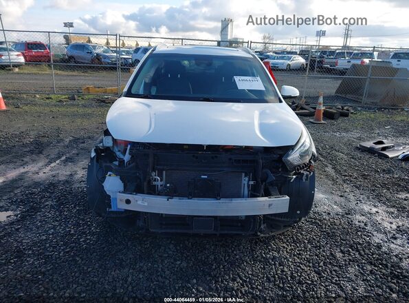 KNDCE3LC1N5529974 2022 KIA NIRO White Вид задньої частини салону