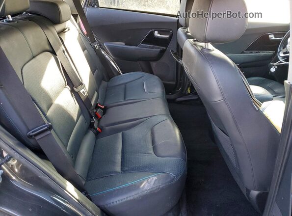 KNDCE3LG0M5103923 2021 KIA NIRO Gray Vista de los asientos traseros