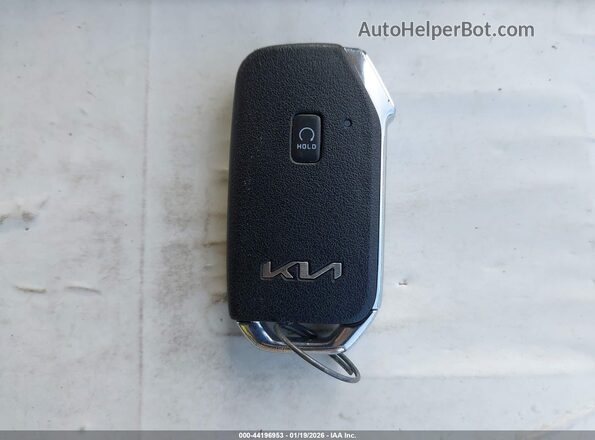 KNDCE3LGXN5124912 2022 KIA NIRO EV Red 