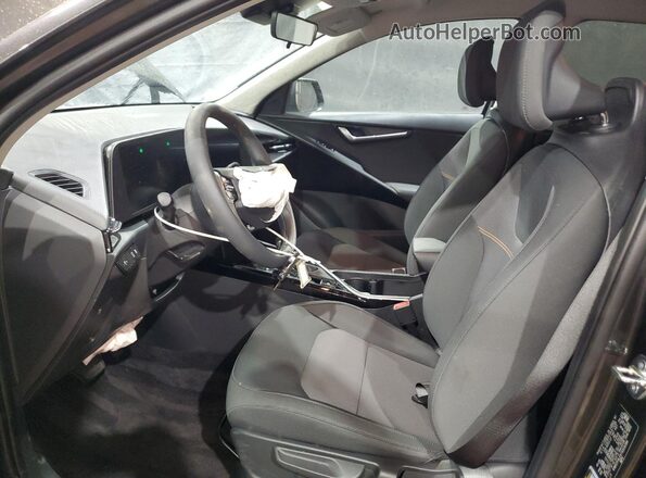 KNDCP3LE5T5319399 2026 KIA NIRO Gray 