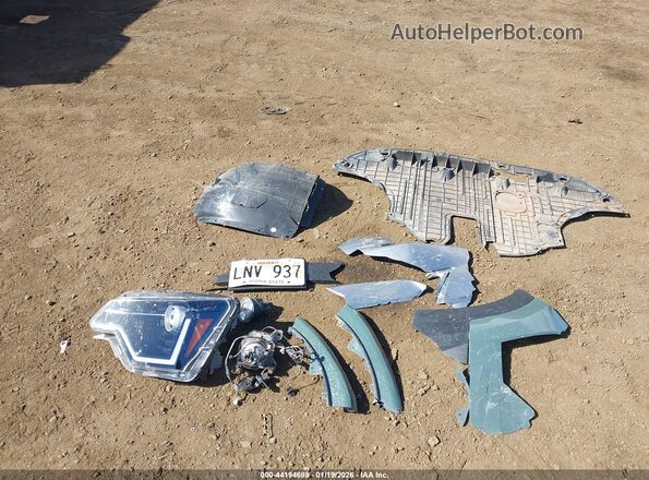 KNDCR3LE8R5188066 2024 KIA NIRO Gray ხელსაწყოთა პანელის ხედი