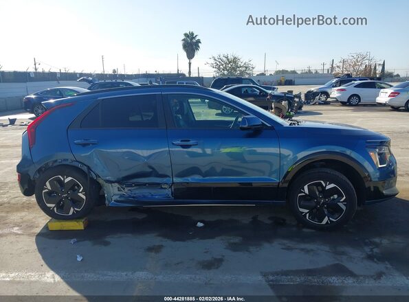 KNDCT3L10P5076115 2023 KIA NIRO EV Blue Widok wnętrza z tyłu