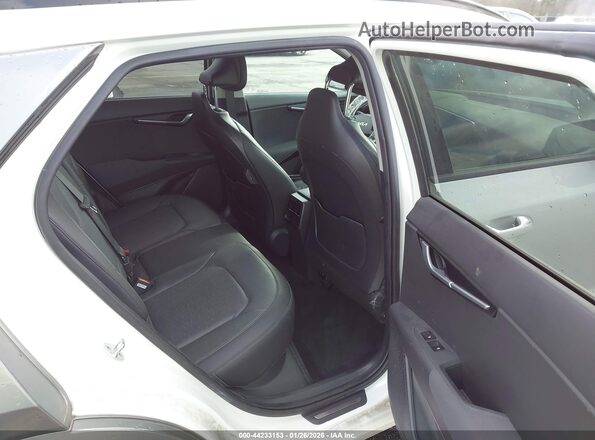 KNDCT3L14P5012997 2023 KIA NIRO EV White Вид задніх сидінь