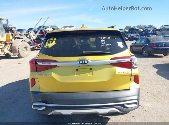 KNDETCA2XM7189512 2021 KIA SELTOS Yellow 