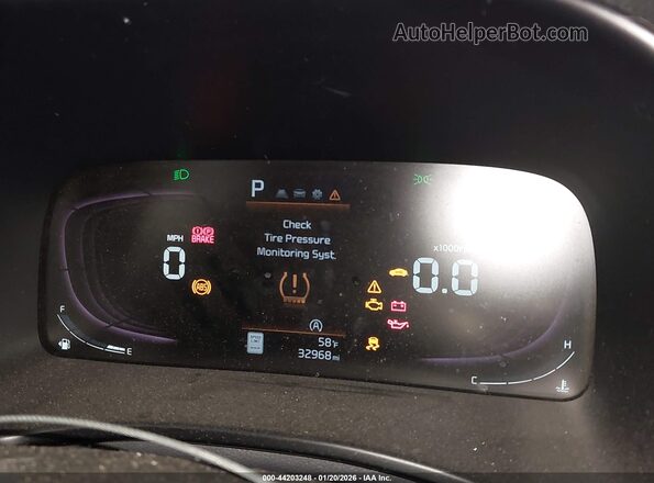 KNDJ23AU8P7873904 2023 KIA SOUL White Widok tylnych siedzeń