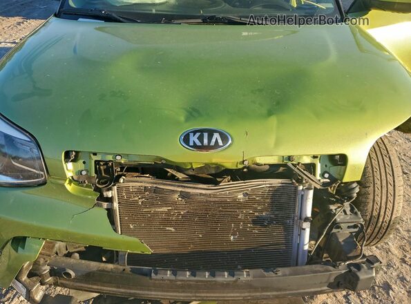 KNDJN2A2XG7875153 2016 KIA SOUL Green ძრავის განყოფილების ხედი