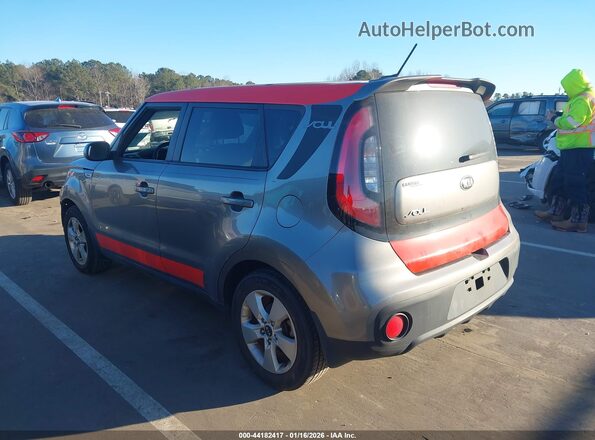 KNDJN2A2XJ7589598 2018 KIA SOUL Gray 