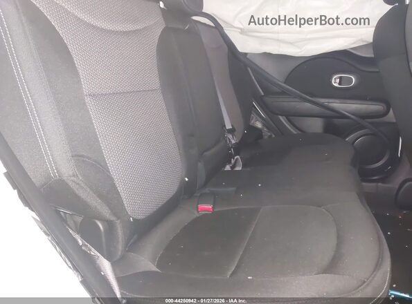 KNDJP3A54J7598551 2018 KIA SOUL White 