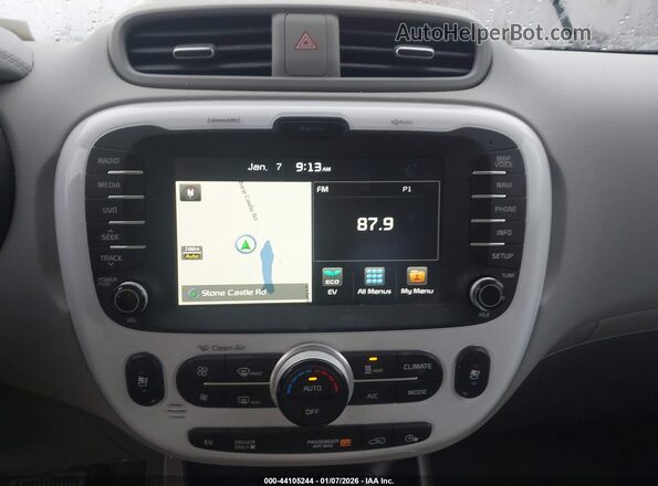 KNDJX3AE9H7025493 2017 KIA SOUL EV Черный 