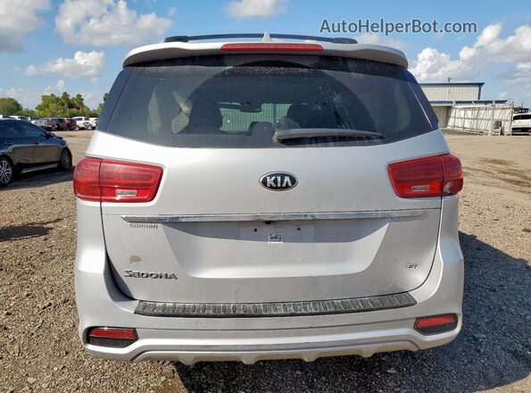 KNDMC5C13M6676147 2021 KIA SEDONA Silver Widok z tyłu